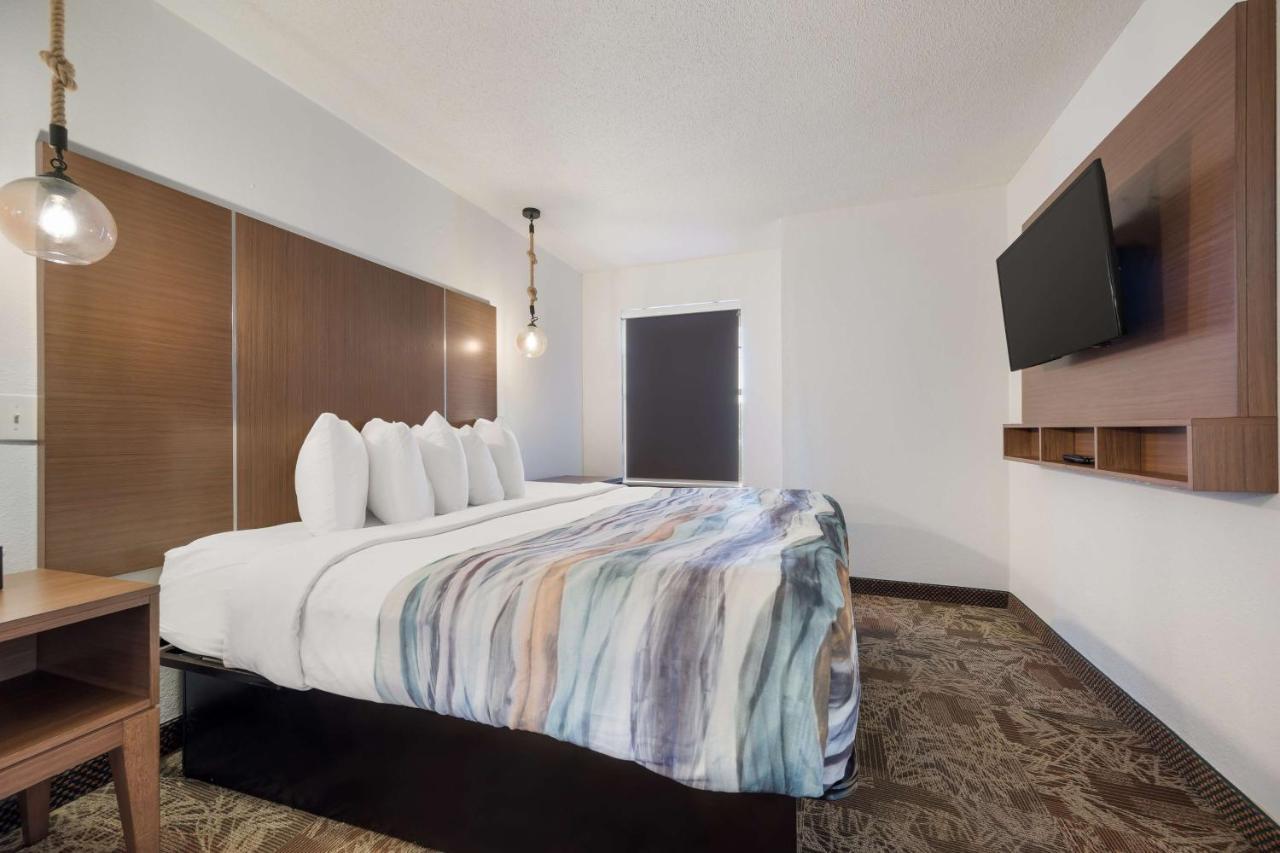 Surestay By Western Southeast Hotel