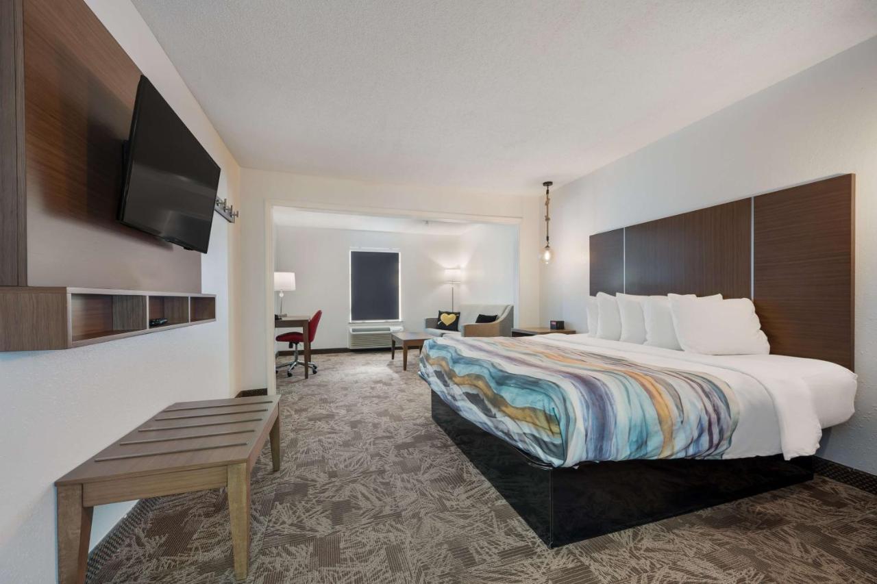 Surestay By Western Southeast Hotel 3*